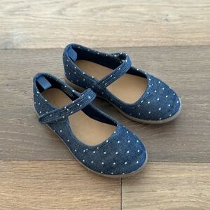 Old Navy toddler girl size 9 denim polka dot shoes